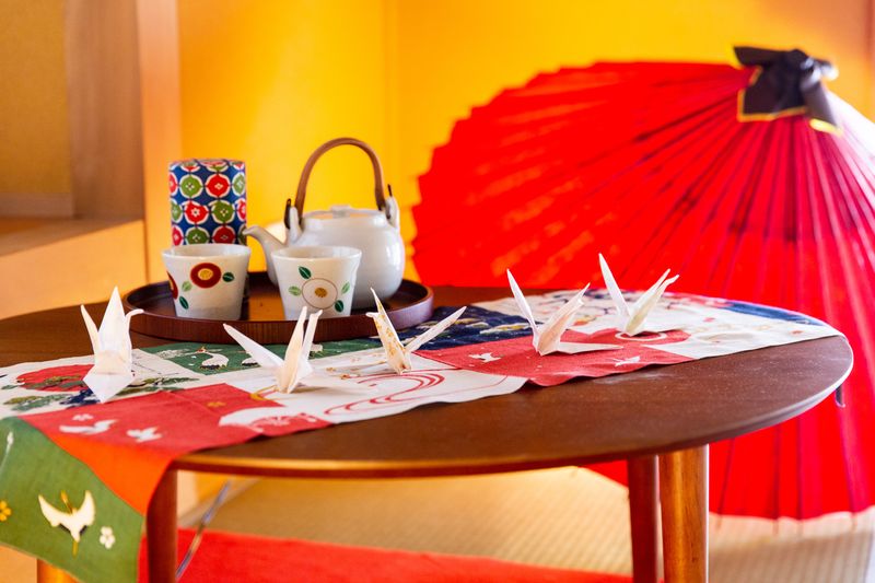 サイドテーブル