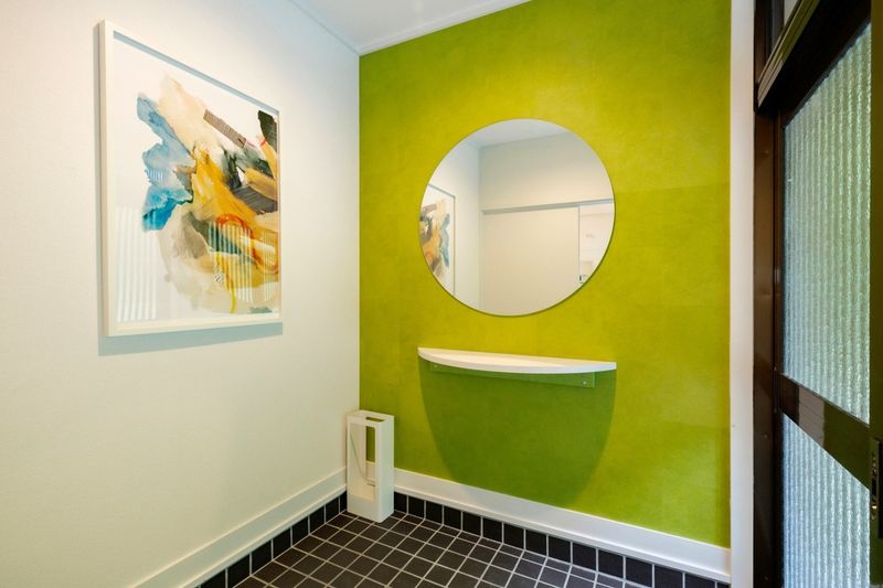 ミラースペース