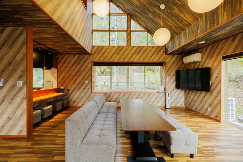 ニーナ蔵王 サムネイル画像